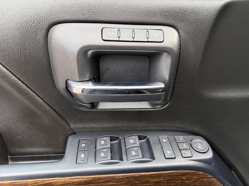 Used 2018 GMC Sierra 2500 Denali AWD/4WD image 13