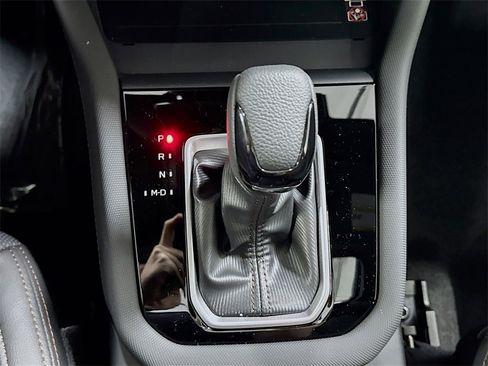 New 2025 Subaru Forester Touring image 15