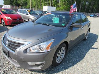 Used 2015 Nissan Altima 2.5 S w/ Power Driver Seat Package image 1