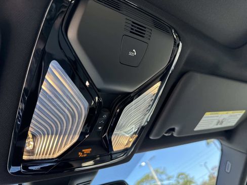 New 2026 BMW 330i xDrive Sedan w/ Premium Package image 35