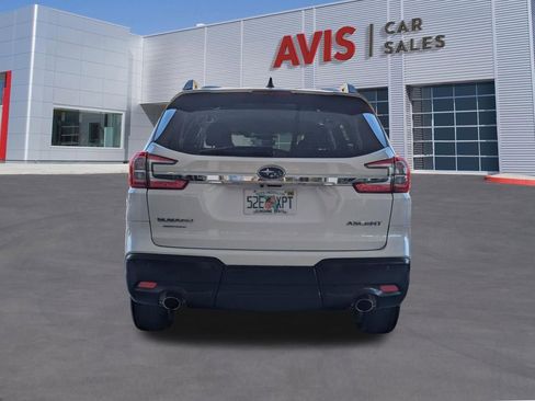 Used 2025 Subaru Ascent Premium AWD/4WD image 6
