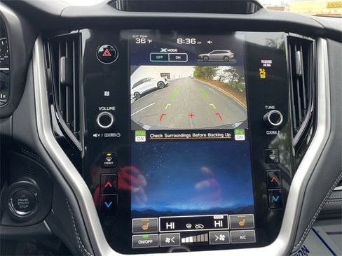 Used 2025 Subaru Outback Limited image 26