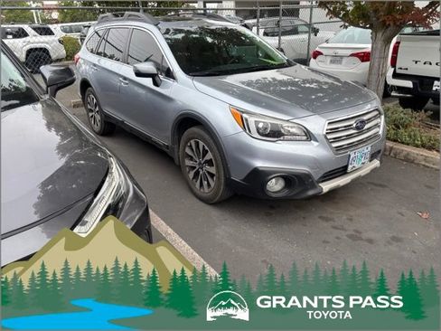 Used 2015 Subaru Outback 3.6R Limited AWD/4WD image 1