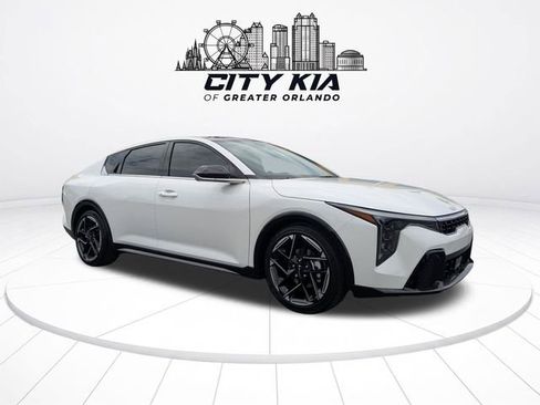 New 2026 Kia K4 GT-Line w/ GT-Line Premium Package FWD image 9