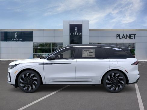 New 2026 Lincoln Nautilus Black Label w/ Jet Appearance Package image 3