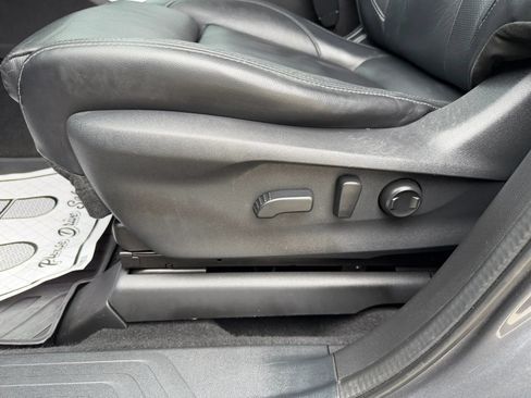 Used 2019 Subaru Ascent Limited w/ Popular Package #3 AWD/4WD image 31