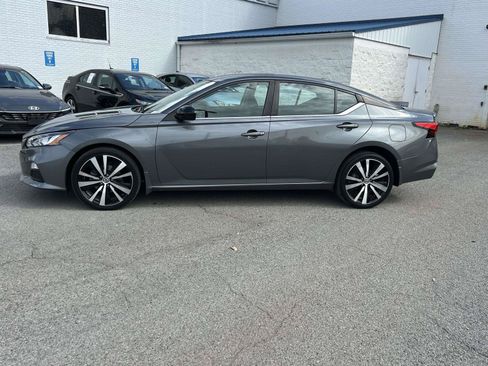 Used 2020 Nissan Altima 2.5 SR AWD/4WD image 6