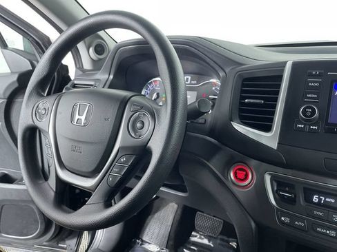 Used 2019 Honda Ridgeline Sport image 27