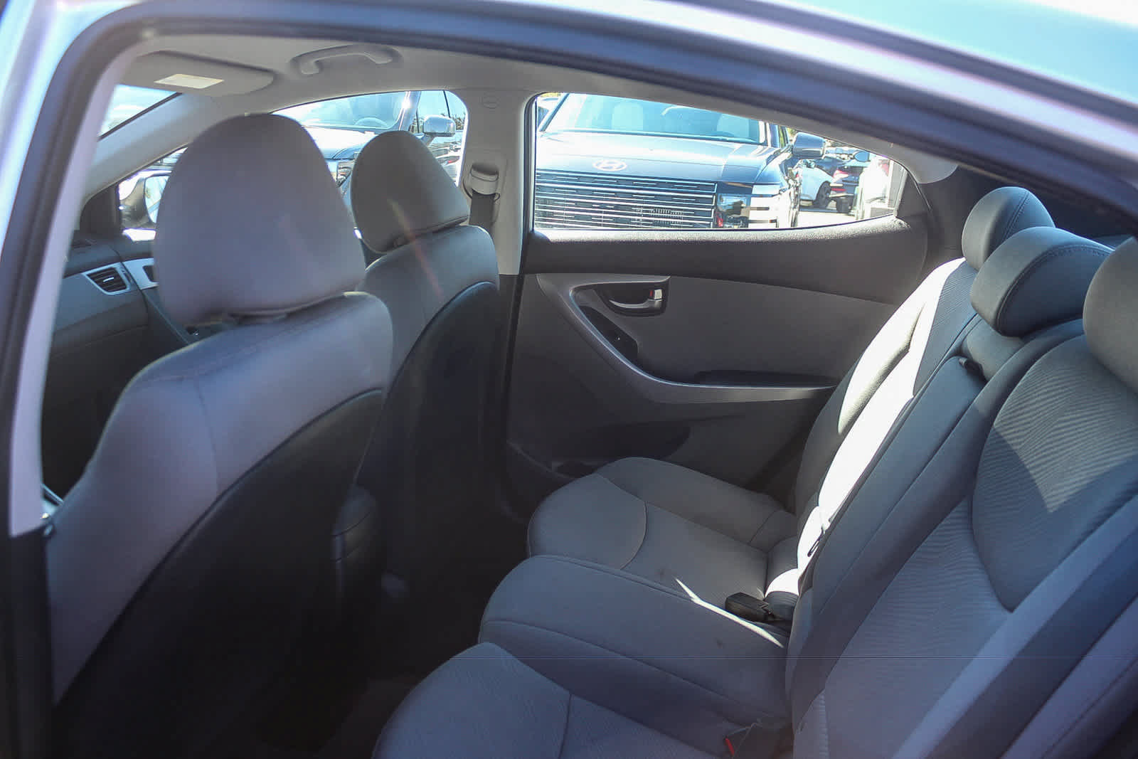 Used 2013 Hyundai Elantra GLS FWD image 23