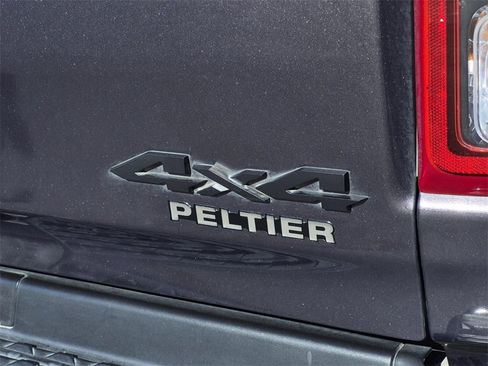 Used 2021 RAM 1500 Lone Star image 9