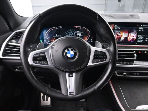 Used 2022 BMW X5 xDrive40i w/ M Sport Package AWD/4WD image 28