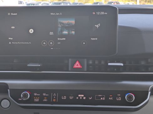 New 2026 Kia Carnival SX image 23