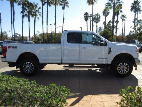 Certified 2022 Ford F350 Lariat w/ Lariat Value Package image 5