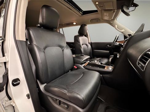 Used 2021 Nissan Armada SL w/ Captain's Chairs Package RWD image 21
