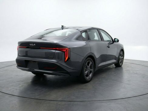 Used 2025 Kia K4 FWD image 9