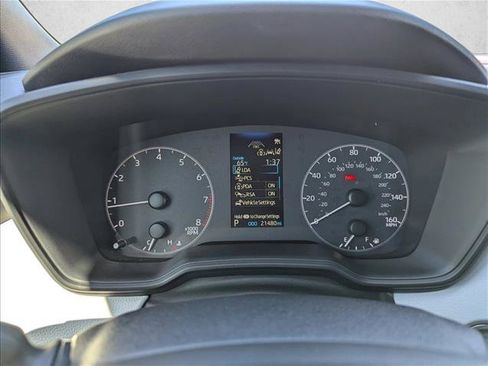Used 2025 Toyota Corolla SE image 15