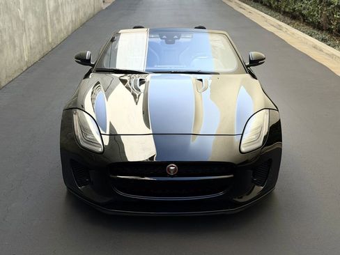 Used 2020 Jaguar F-TYPE image 8