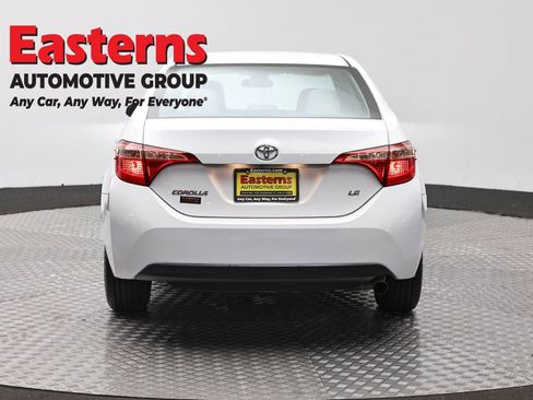 Used 2019 Toyota Corolla LE FWD image 6