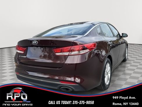 Used 2016 Kia Optima LX image 4