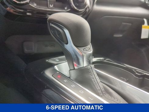New 2026 Chevrolet Trax LT w/ Driver Confidence Package FWD image 13