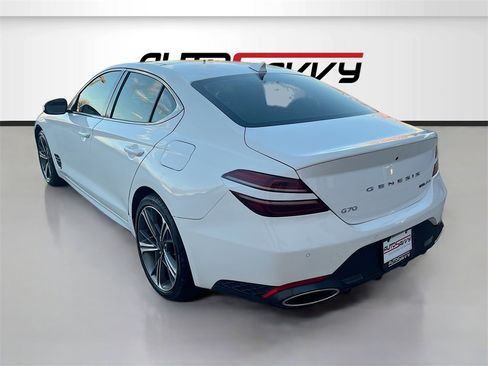 Used 2024 Genesis G70 3.3T Advanced image 5