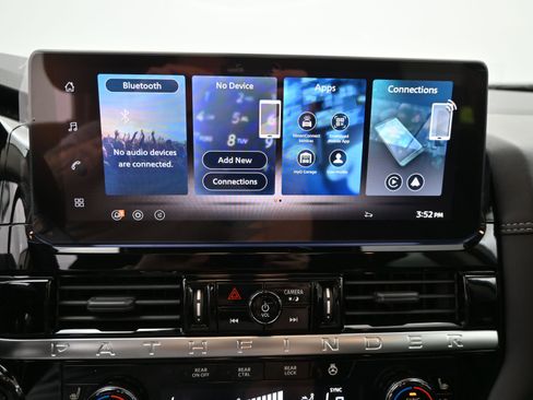 New 2026 Nissan Pathfinder Platinum FWD image 15