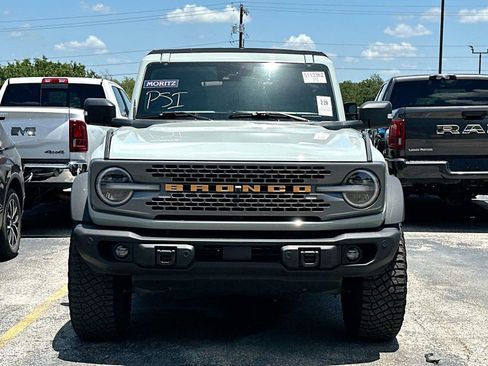 Used 2023 Ford Bronco Badlands AWD/4WD image 2