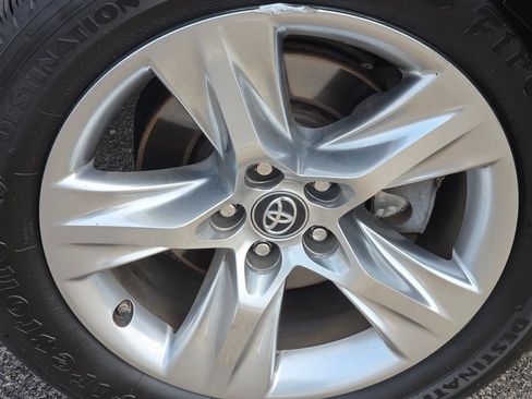 Used 2016 Toyota Highlander Limited Platinum AWD/4WD image 21