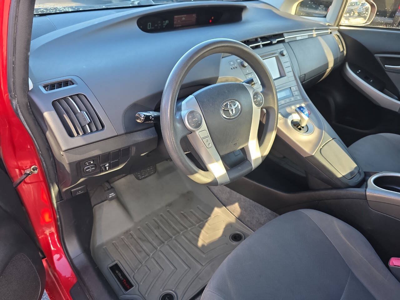 Used 2013 Toyota Prius Two FWD image 18