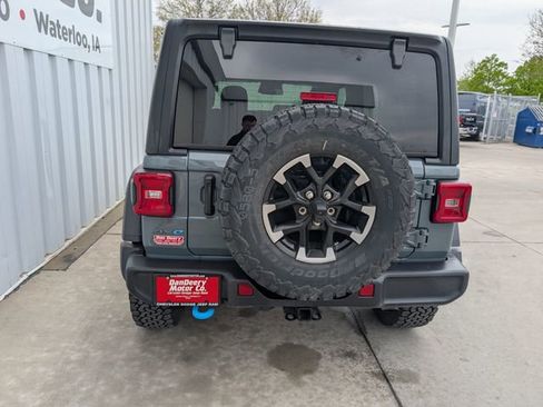 Used 2025 Jeep Wrangler Unlimited Rubicon 4xe AWD/4WD image 23