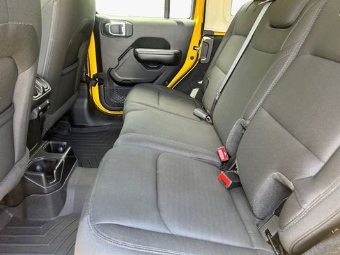 Used 2020 Jeep Wrangler Unlimited Sport S AWD/4WD image 13