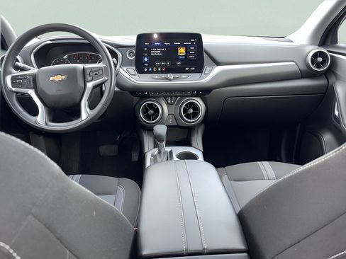 Used 2024 Chevrolet Blazer LT FWD image 20
