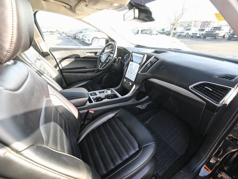 Certified 2024 Ford Edge SEL w/ Convenience Package image 25