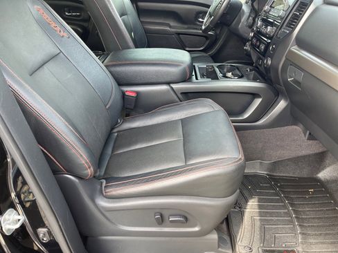 Used 2021 Nissan Titan PRO-4X w/ Pro-4x Convenience Package image 19