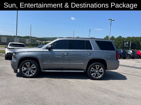 Used 2019 Chevrolet Tahoe LT w/ LT Signature Package RWD image 4