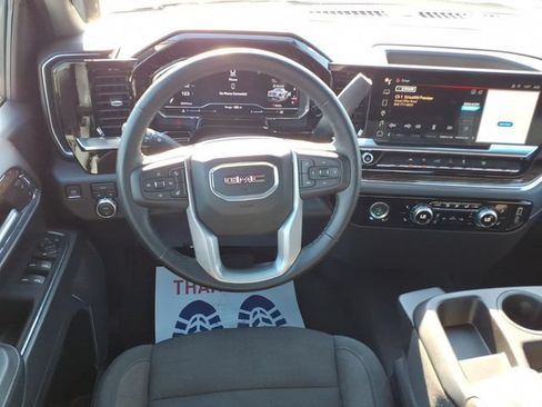 Used 2024 GMC Sierra 1500 Elevation w/ LPO, Elevation Black Package AWD/4WD image 4