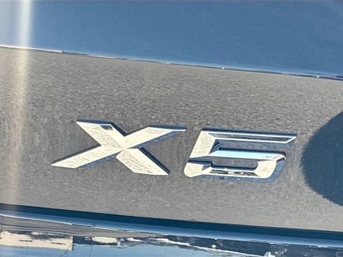 Used 2024 BMW X5 xDrive40i image 11