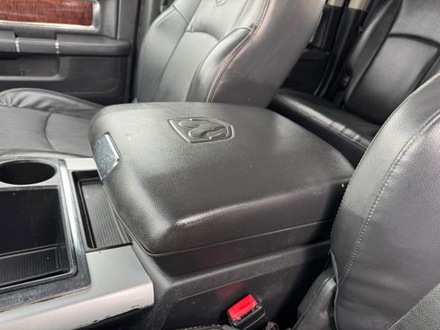 Used 2011 RAM 2500 Laramie w/ Protection Group image 20