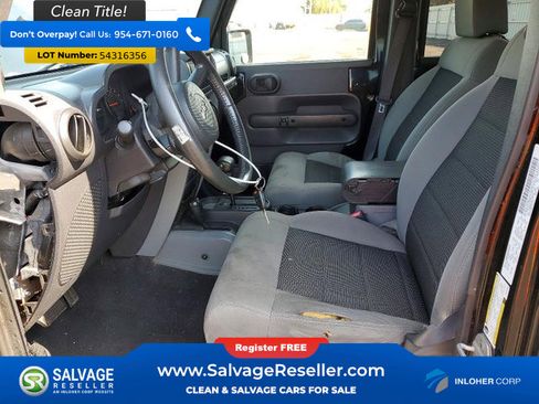 Used 2009 Jeep Wrangler Unlimited X AWD/4WD image 9