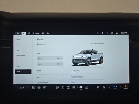 Used 2023 Rivian R1T Adventure image 27