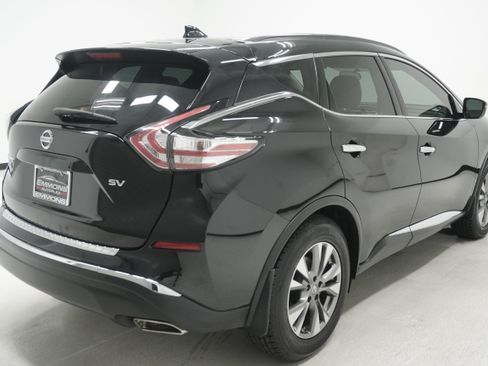Used 2016 Nissan Murano SV FWD image 4