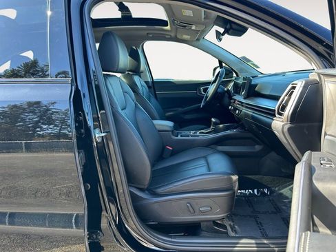 Used 2024 Kia Sorento X-Line EX image 10