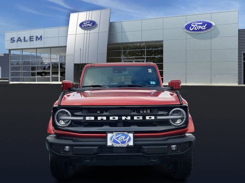 Used 2024 Ford Bronco Outer Banks image 8