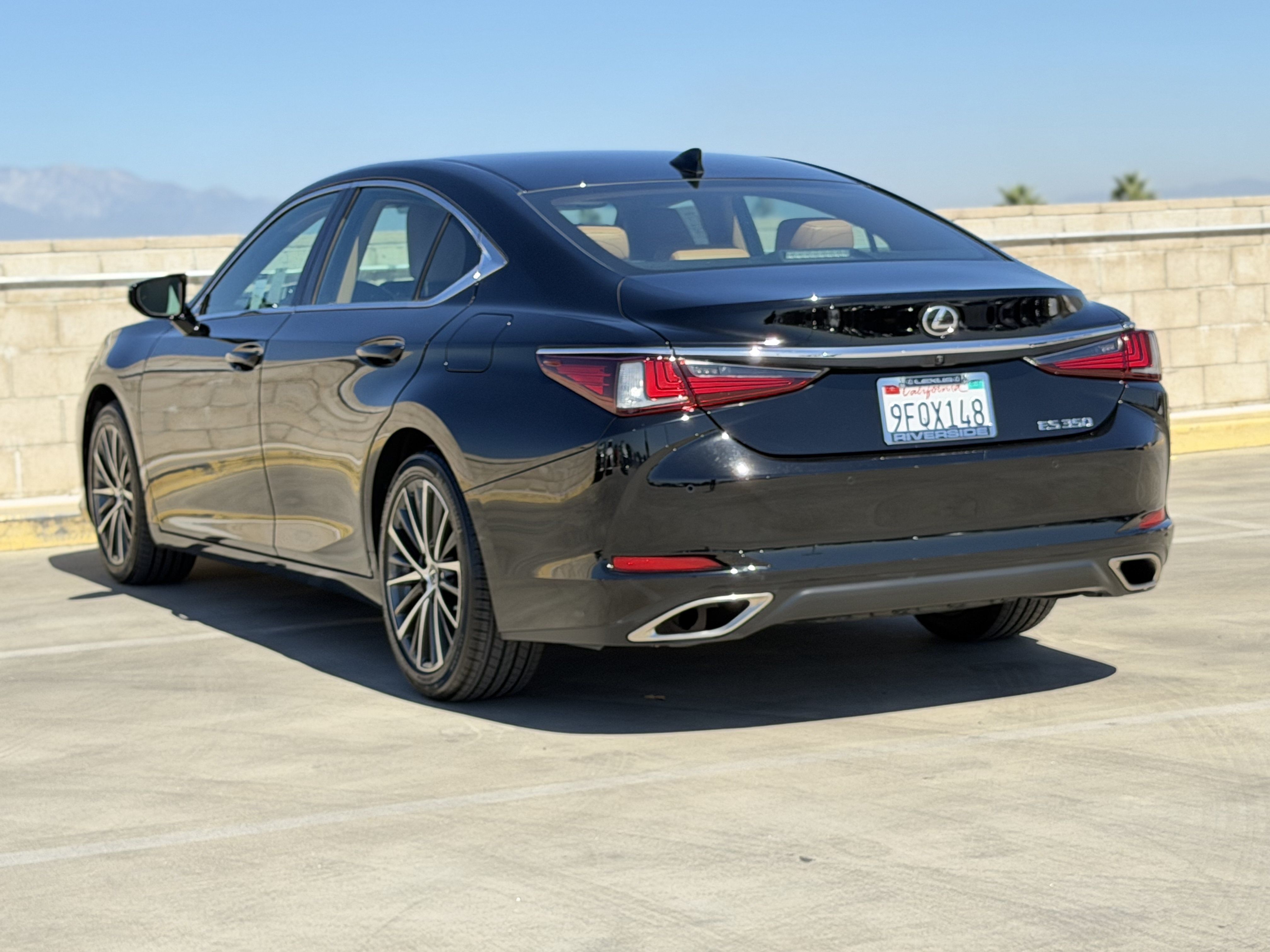 Certified 2023 Lexus ES 350 w/ Premium Package FWD image 9