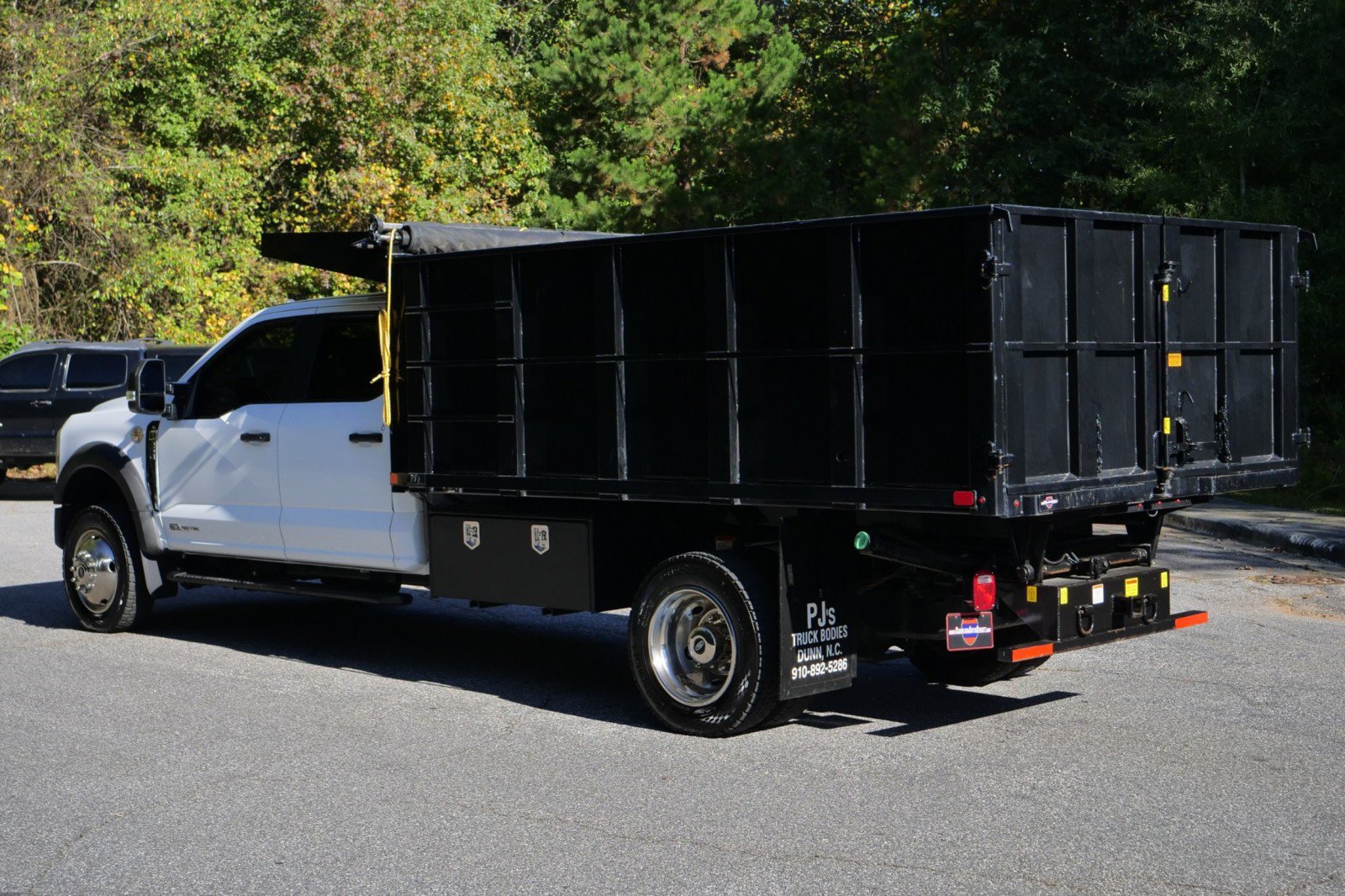 Used 2025 Ford F550 4x4 Crew Cab Super Duty w/ XL Chrome Package image 7