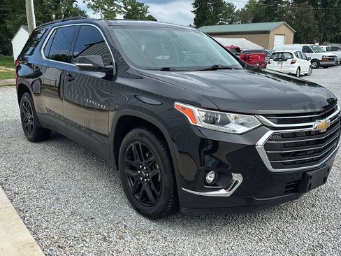 Used 2020 Chevrolet Traverse LT AWD/4WD image 11