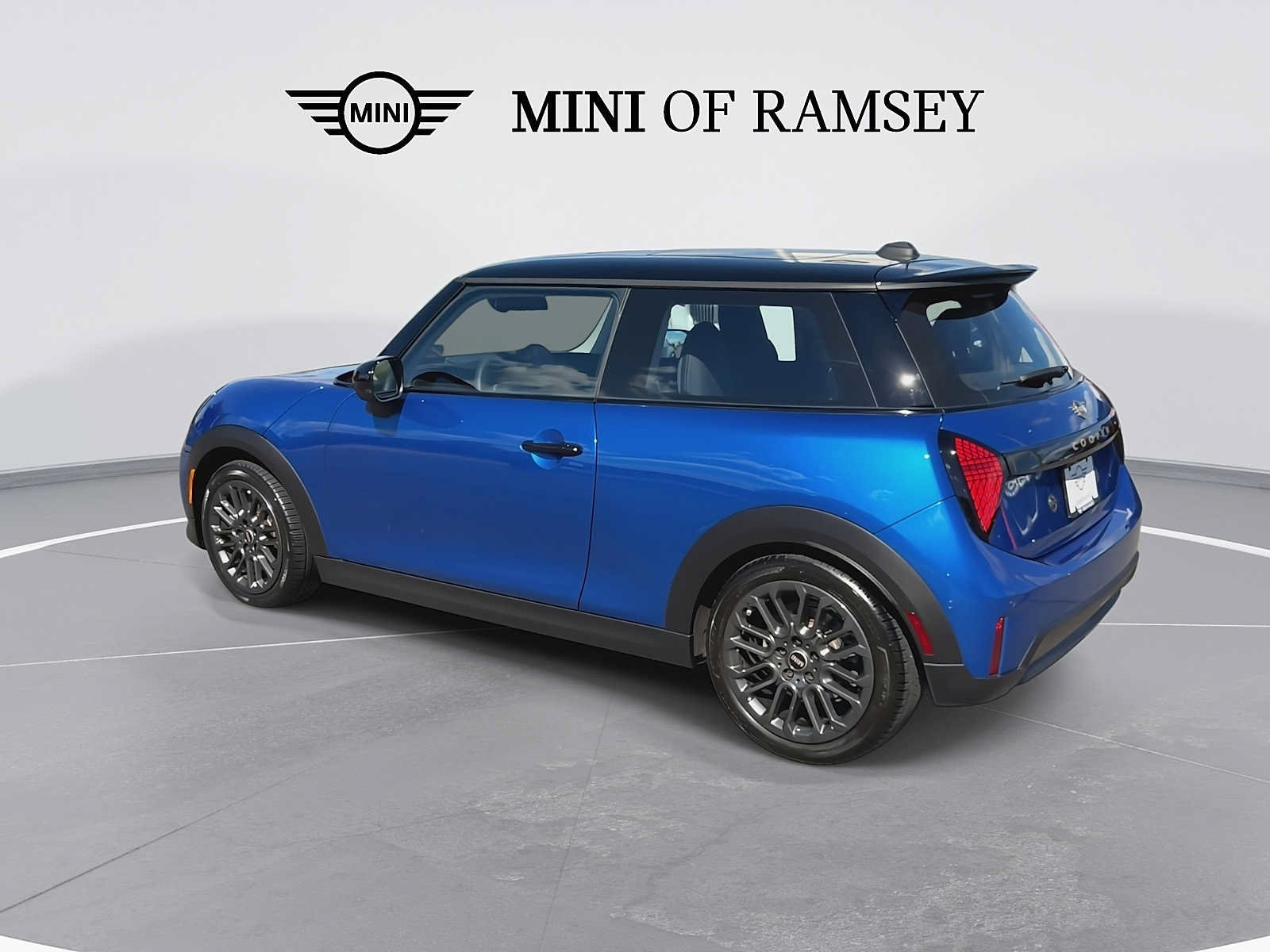 Used 2025 MINI Cooper S FWD image 6