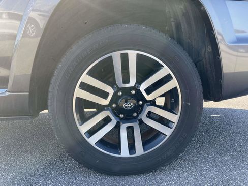 Used 2016 Toyota 4Runner Limited image 7