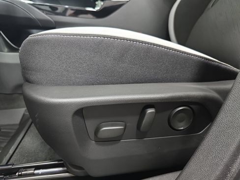 New 2026 Buick Envision Sport Touring AWD/4WD image 32
