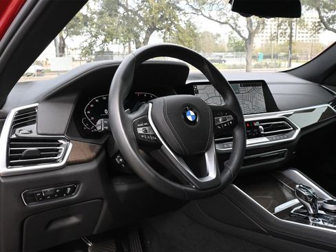 Used 2023 BMW X6 xDrive40i w/ Luxury Seating Package image 17